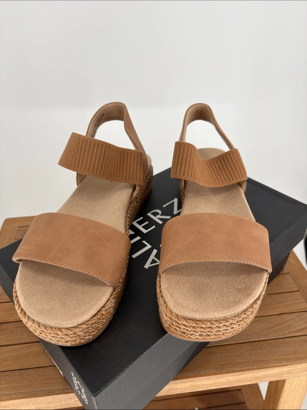 New Naturalizer Womens Tan Espadrille Platform Sandals size 7 1/2 M